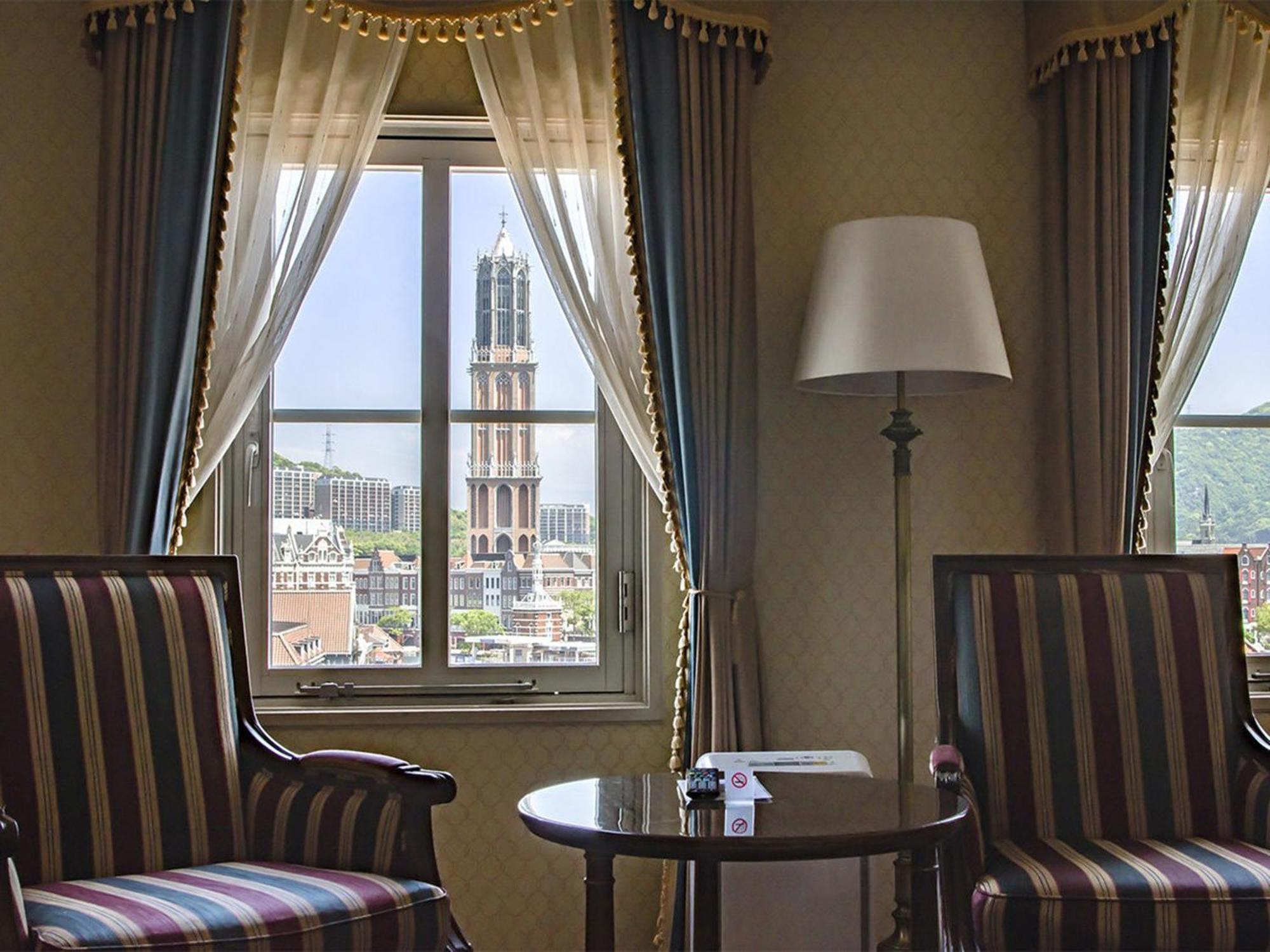 Hotel Den Haag Huis Ten Bosch Sasebo Exterior foto A room at the hotel
